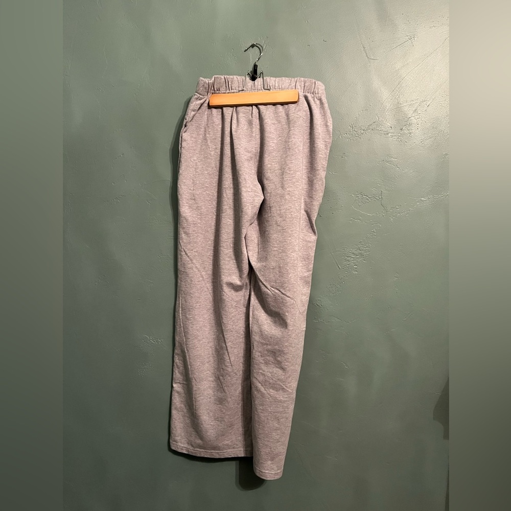 Brandy Melville wide leg sweatpants